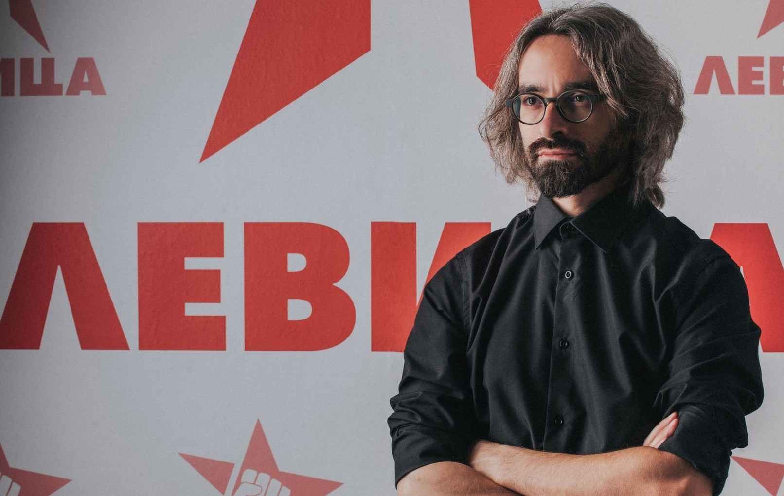 Левица до Мицкоски: Младите не се мажат/женат поради сиромаштија, а не од бес